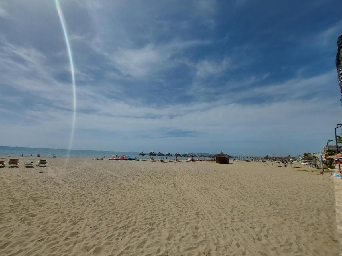 Bral 5 - Beachfront