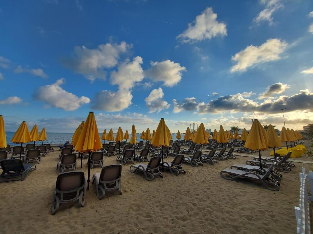 Bral 5 - Beachfront Durrës
